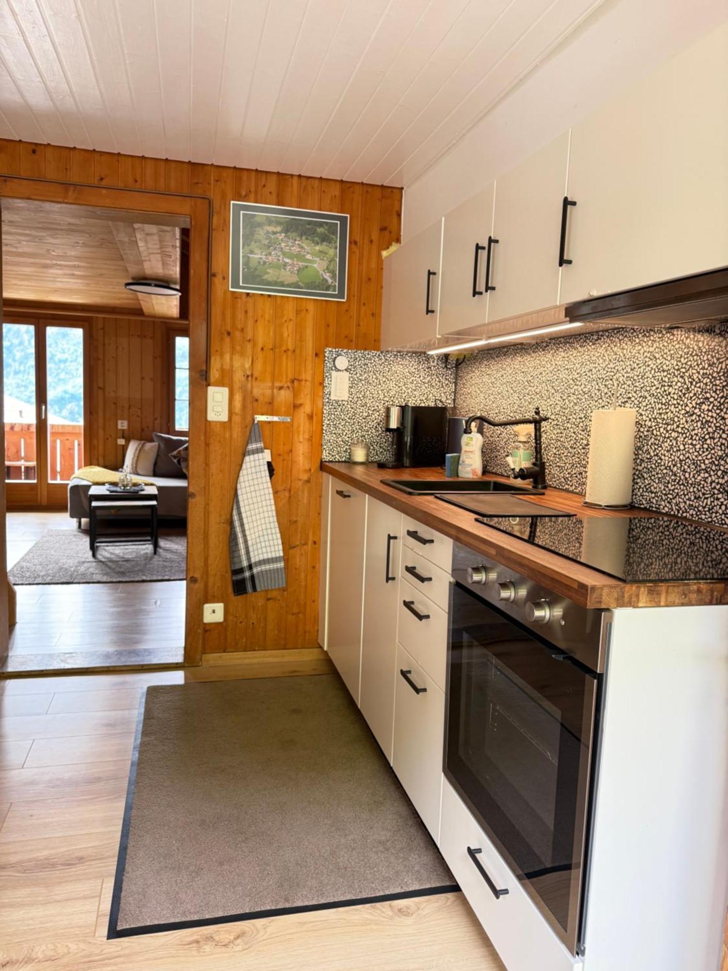 Charmant Chalet Mit See Und Bergsicht Hofstetten bei Brienz Экстерьер фото